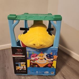 Baby Shark 6V Ride On